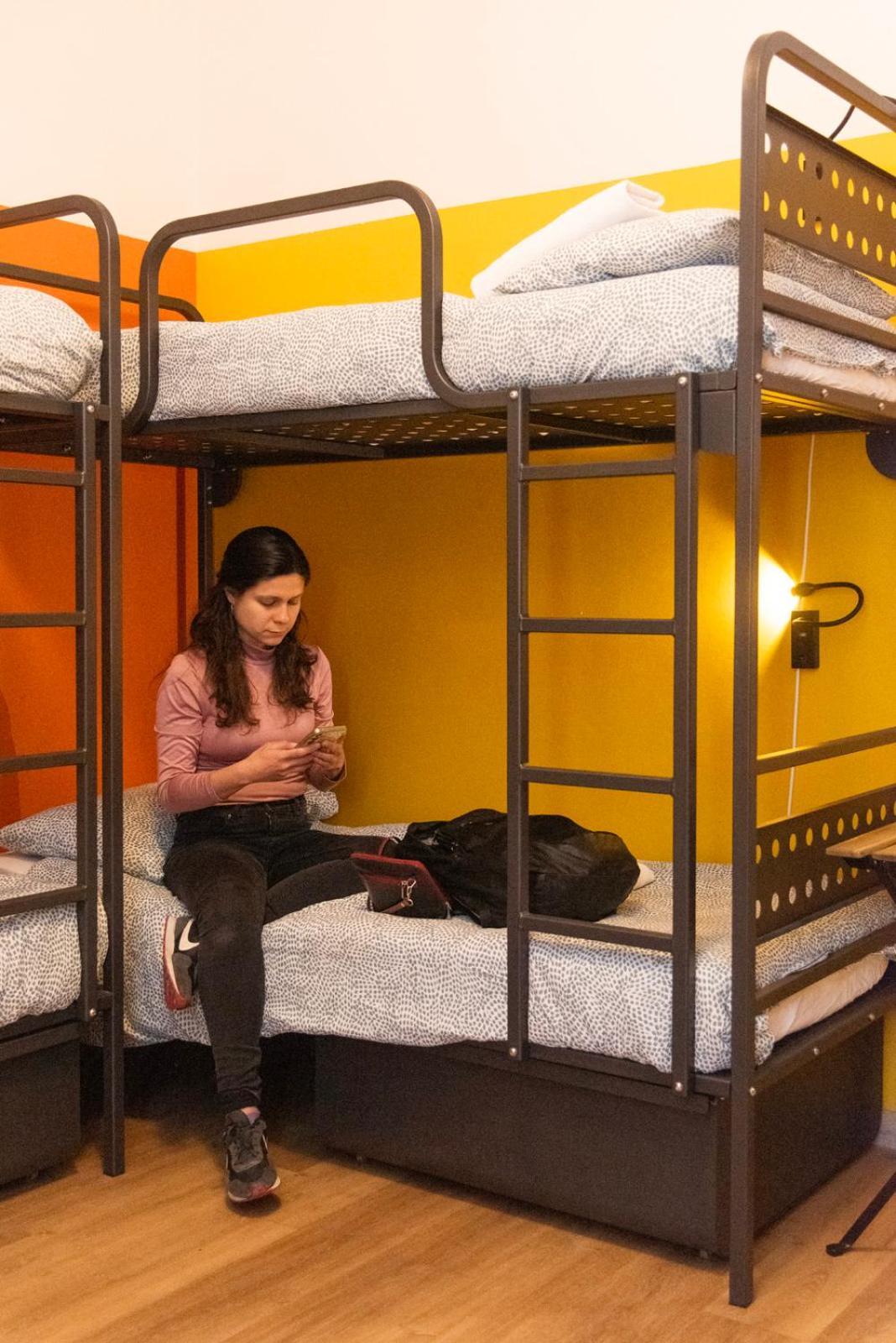Sunflower Beach Backpacker Hostel & Bar Rimini Luaran gambar