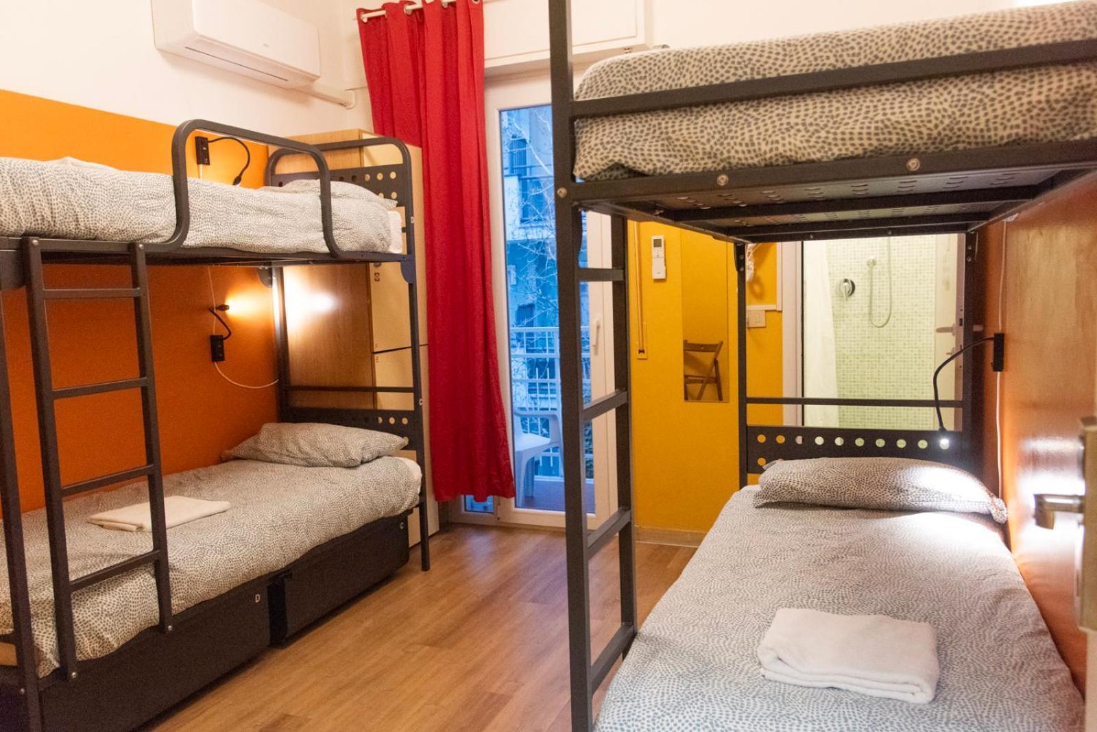 Sunflower Beach Backpacker Hostel & Bar Rimini Luaran gambar