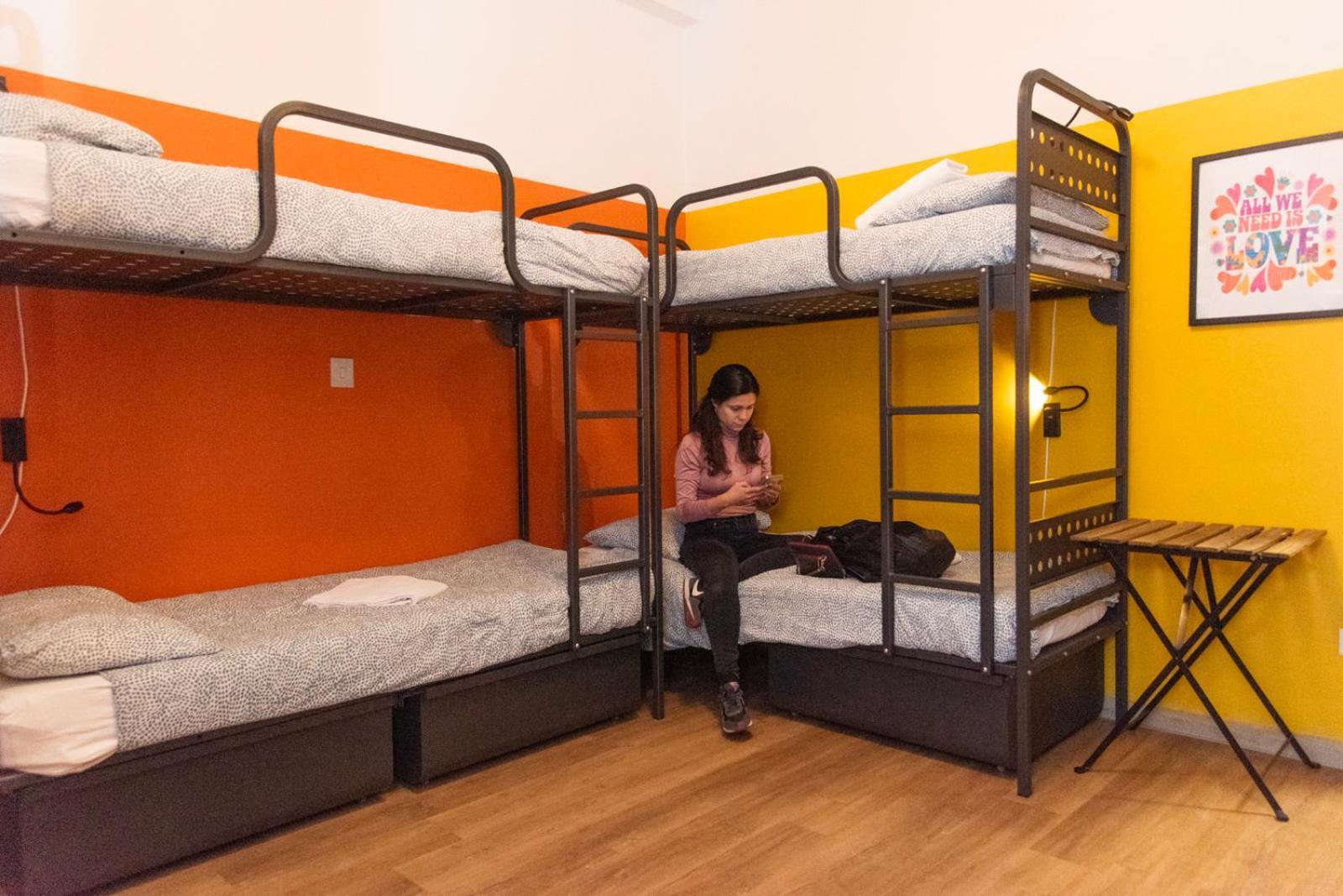 Sunflower Beach Backpacker Hostel & Bar Rimini Luaran gambar